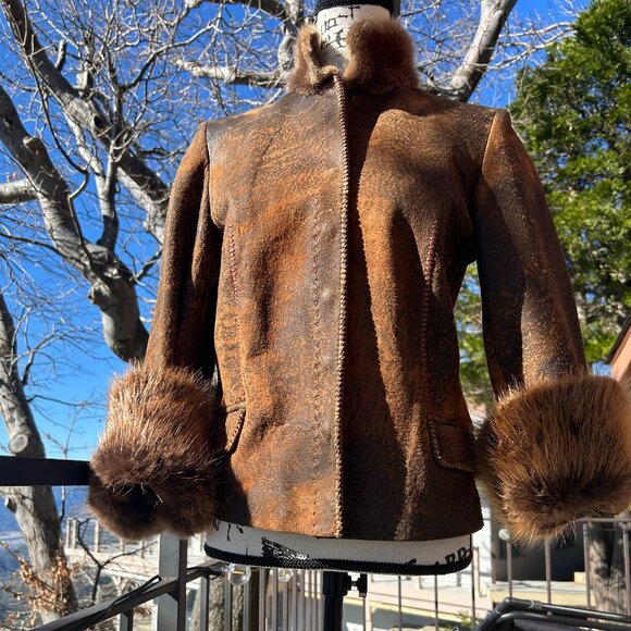 HOSS COUTURE Upscale Genuine Leather Jacket w/ Beaver Fur Collar + Cuffs, S/M - Picture 3 of 16